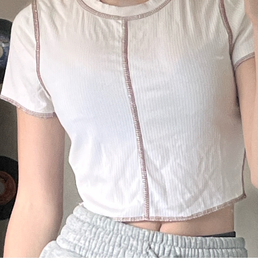 Small white tee for woman